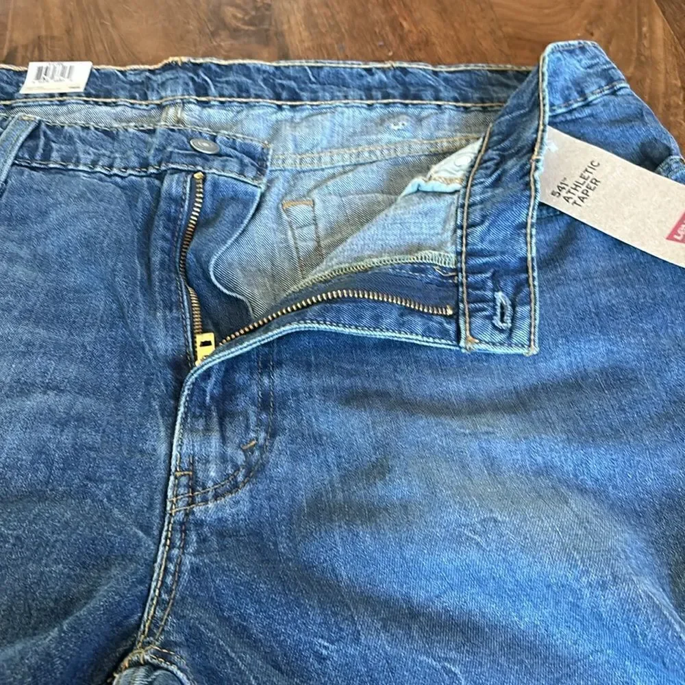 541™ ATHLETIC TAPER MEN'S JEANS 40 x 32